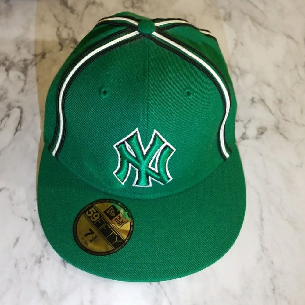 New York Yankees hat